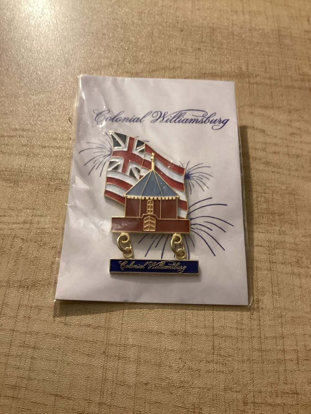 Colonial Williamsburg Grand Illumination Lapel Pin